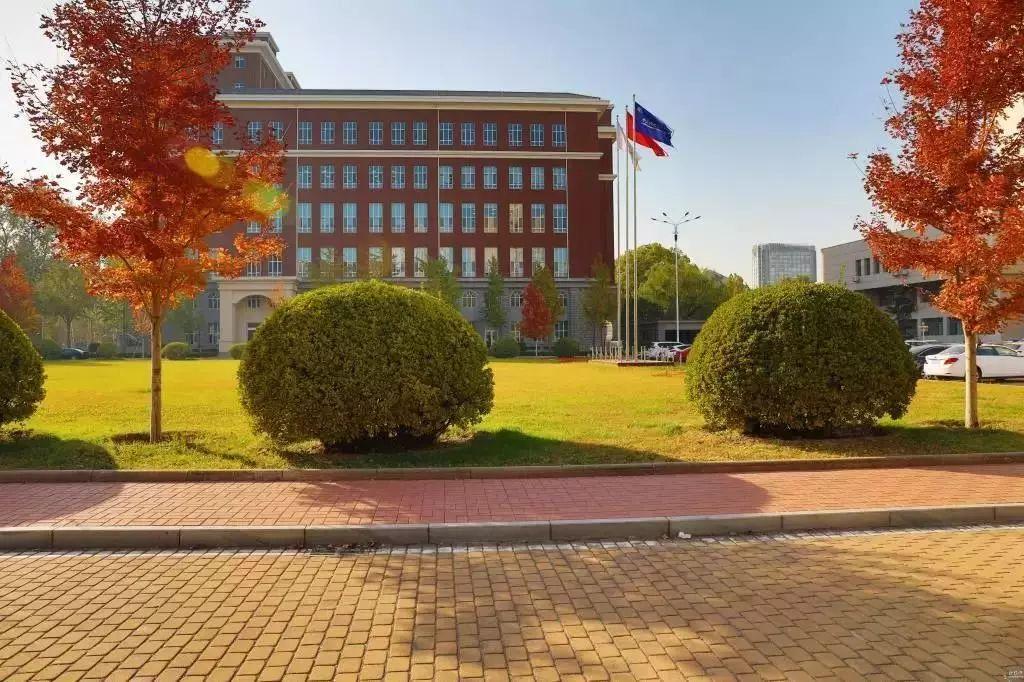 【已完成】對(duì)外經(jīng)濟(jì)貿(mào)易大學(xué)教學(xué)綜合樓等2項(xiàng)（教學(xué)綜合樓）工程